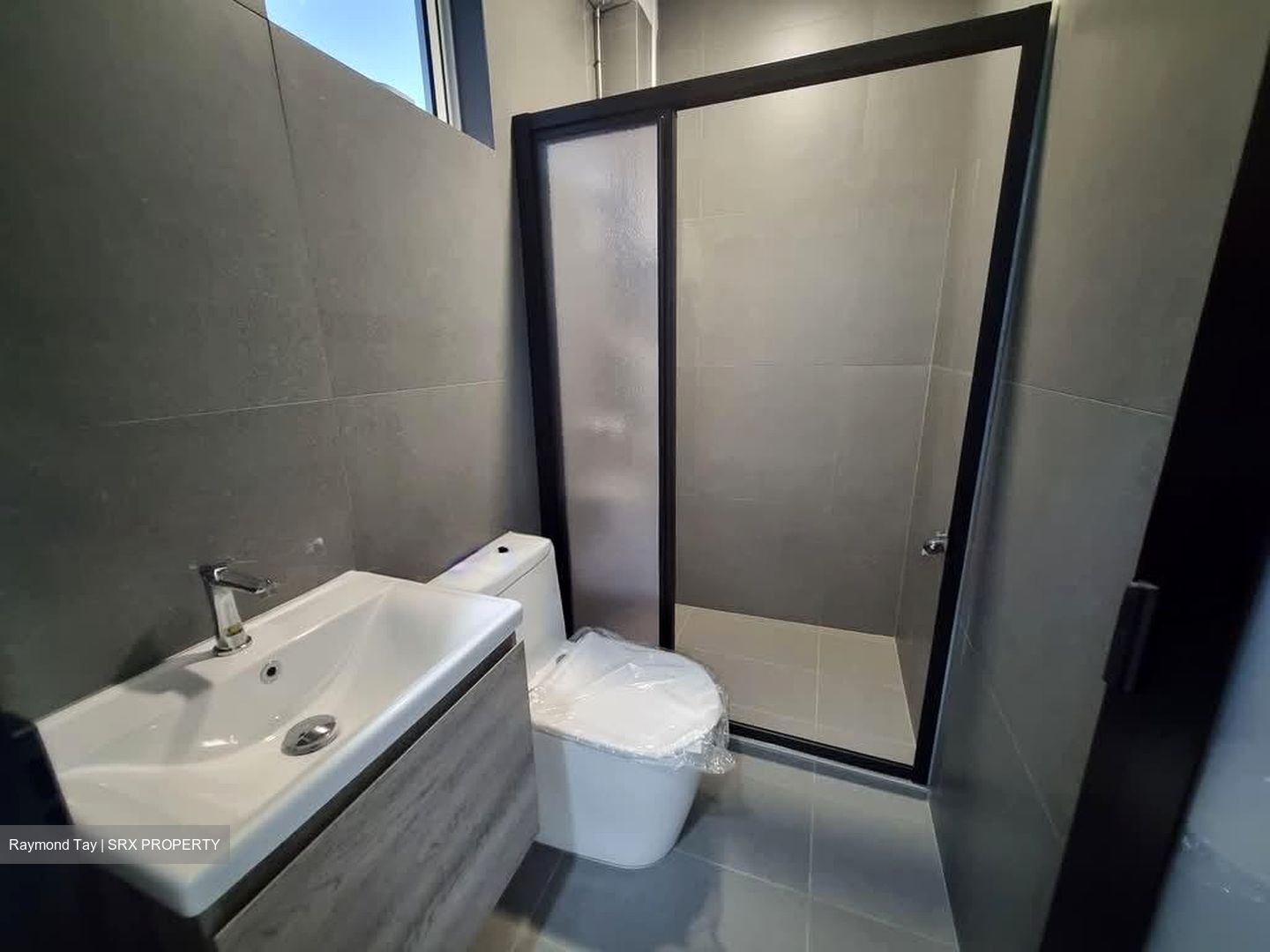 Joo Avenue (D8), Terrace #563726281